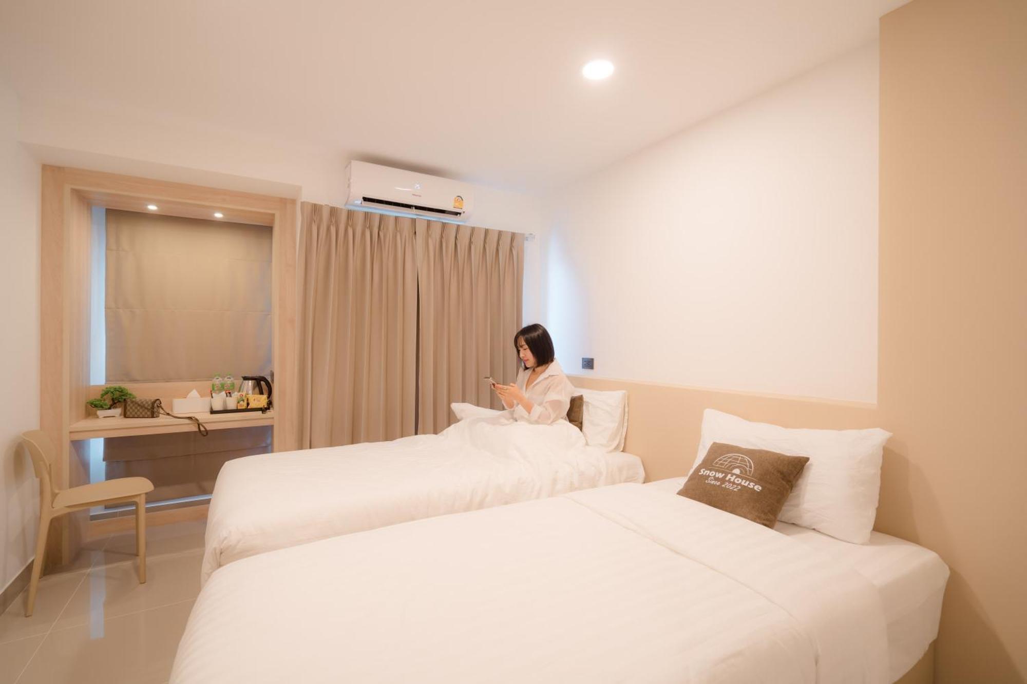 Snow House Buriram Hotell Eksteriør bilde