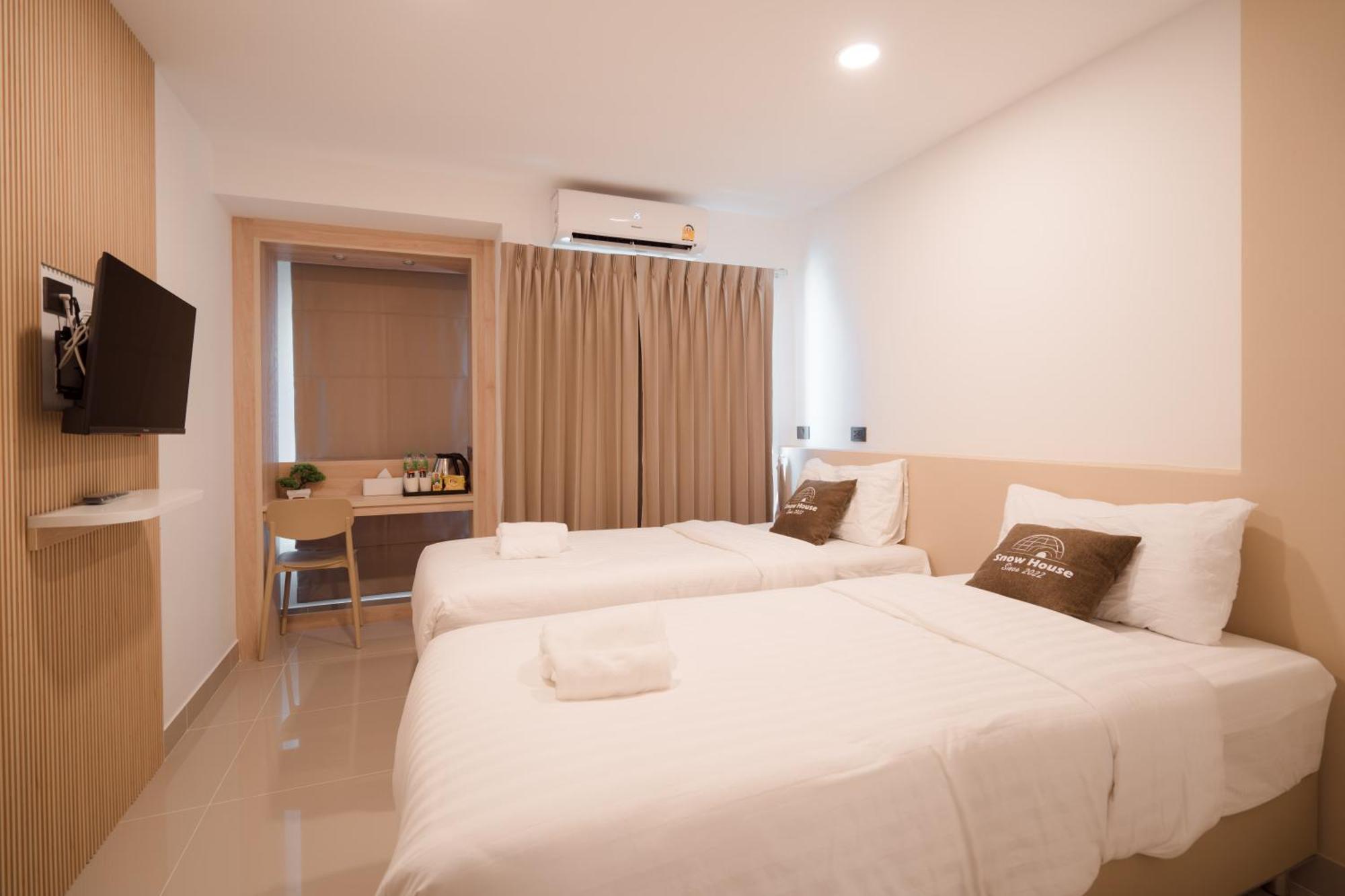 Snow House Buriram Hotell Eksteriør bilde